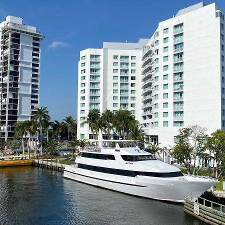 Gallery One - A Doubletree Suites By Hilton Hotel Fort Lauderdale Ngoại thất bức ảnh