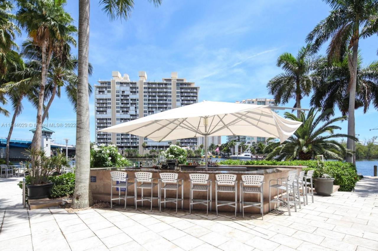 Gallery One - A Doubletree Suites By Hilton Hotel Fort Lauderdale Ngoại thất bức ảnh