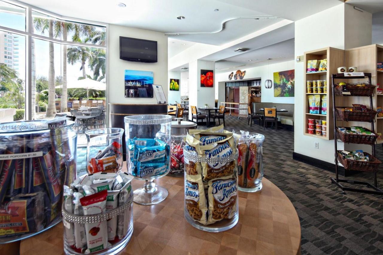 Gallery One - A Doubletree Suites By Hilton Hotel Fort Lauderdale Ngoại thất bức ảnh