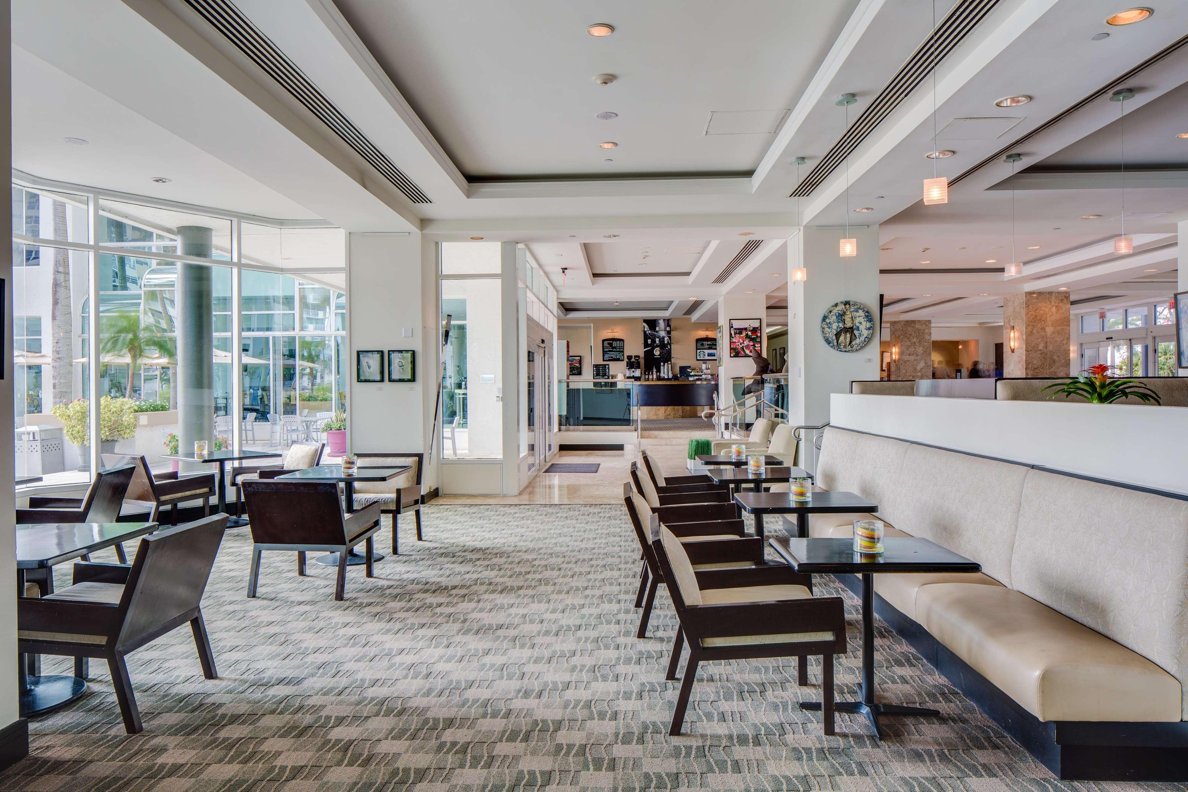 Gallery One - A Doubletree Suites By Hilton Hotel Fort Lauderdale Ngoại thất bức ảnh