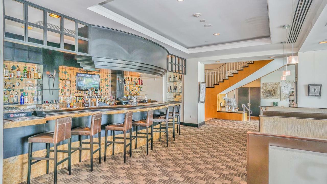 Gallery One - A Doubletree Suites By Hilton Hotel Fort Lauderdale Ngoại thất bức ảnh