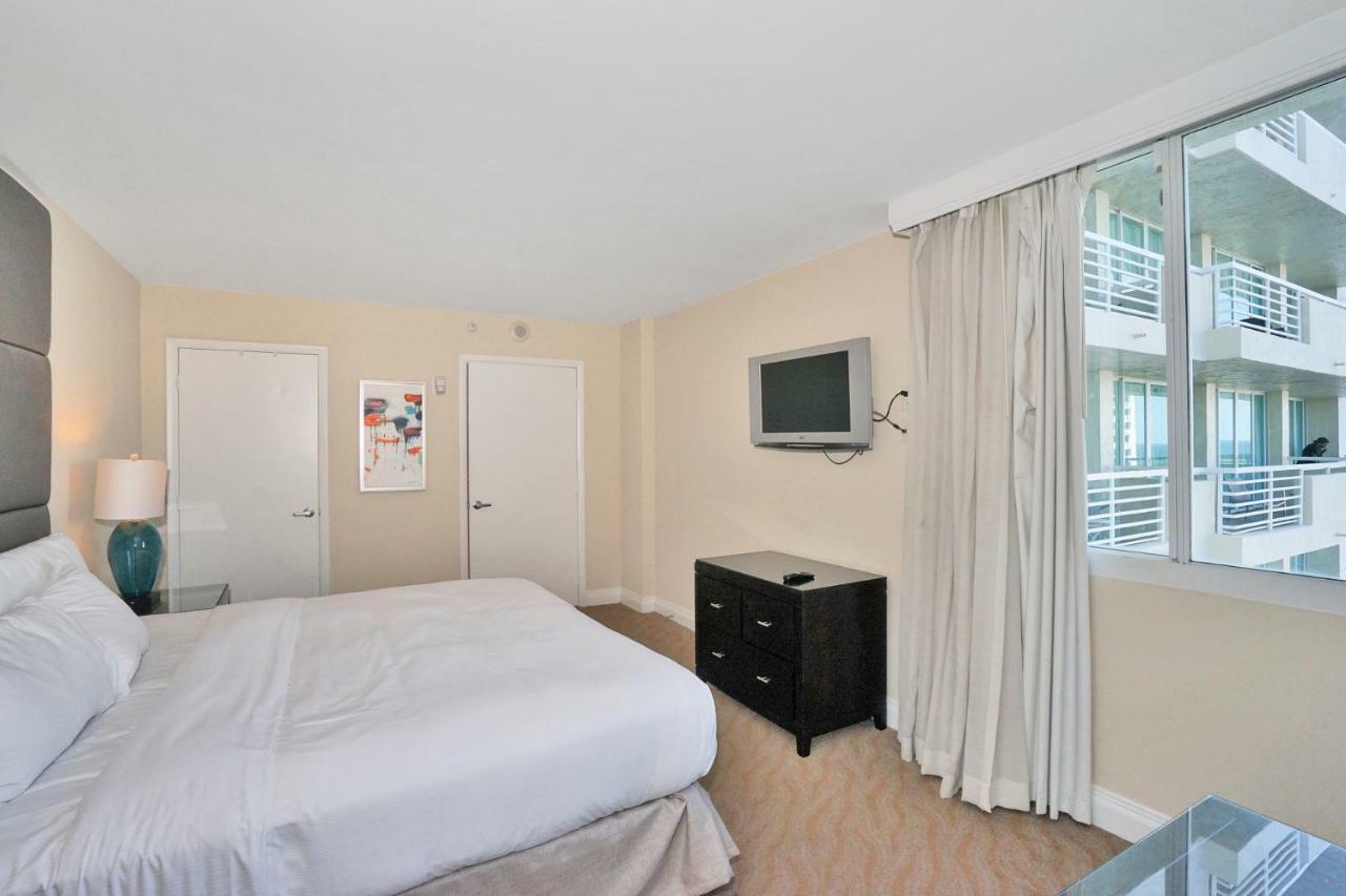Gallery One - A Doubletree Suites By Hilton Hotel Fort Lauderdale Ngoại thất bức ảnh