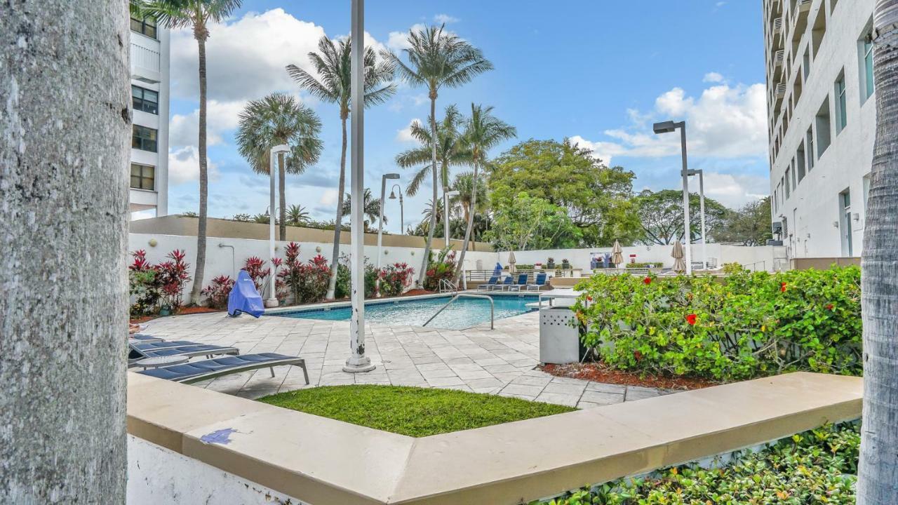 Gallery One - A Doubletree Suites By Hilton Hotel Fort Lauderdale Ngoại thất bức ảnh