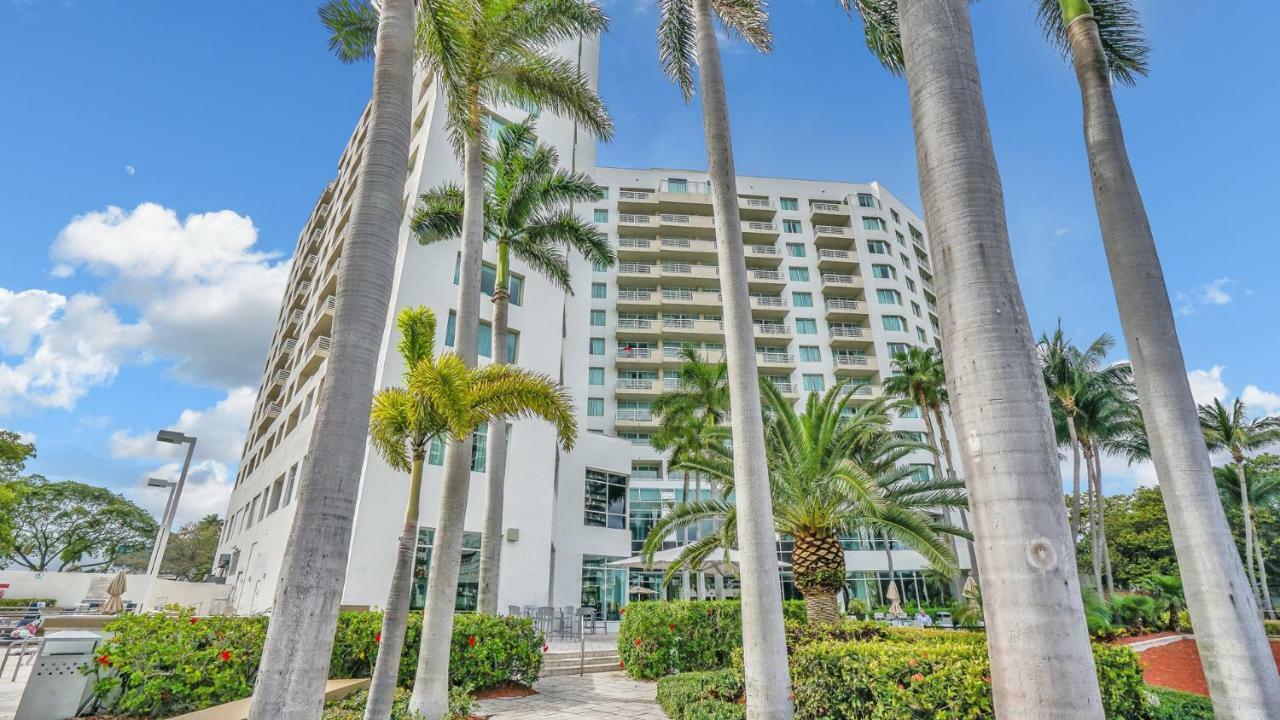 Gallery One - A Doubletree Suites By Hilton Hotel Fort Lauderdale Ngoại thất bức ảnh