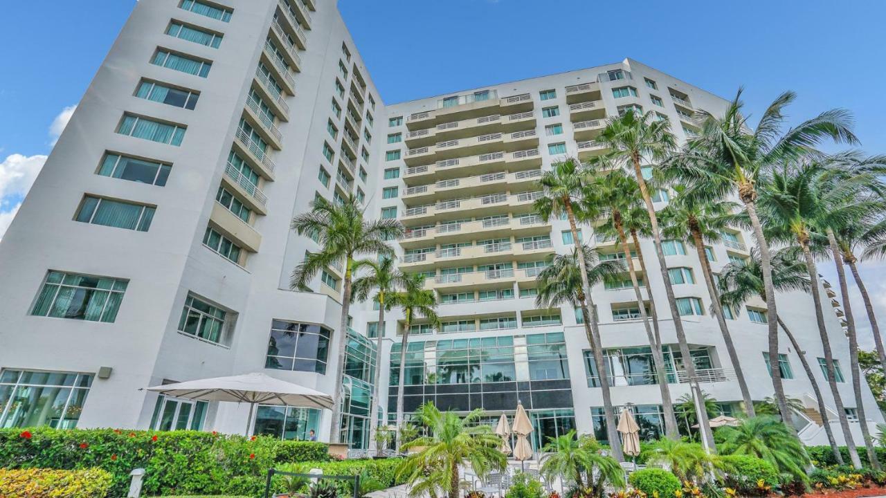 Gallery One - A Doubletree Suites By Hilton Hotel Fort Lauderdale Ngoại thất bức ảnh